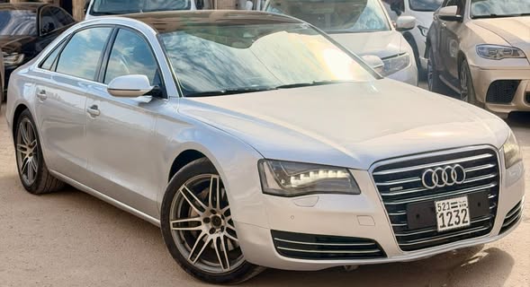 أودي A8 2013 - صورة 1
