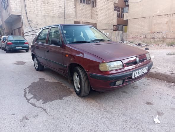 سكودا فنيسيا 1998 - صورة 1
