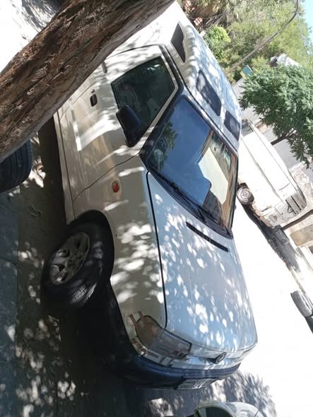 سكودا Pickup 1998 - صورة 3