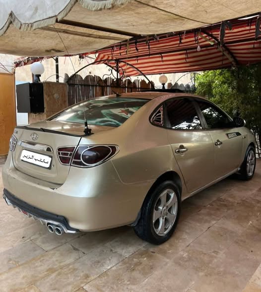 هيونداي افانتي 2007 - صورة 2