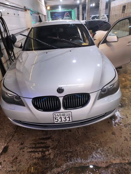 بي إم دبليو 528i 2008 - صورة 4
