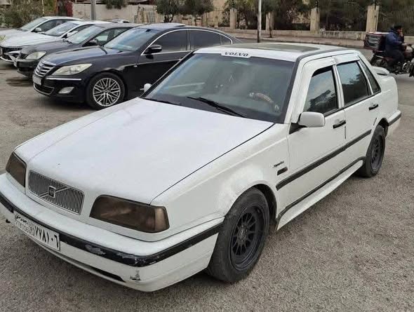 فولفو 460 1994 - صورة 1