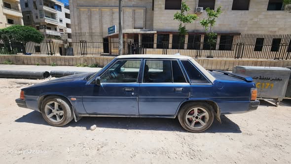 مازدا مازدا 1983 - صورة 2
