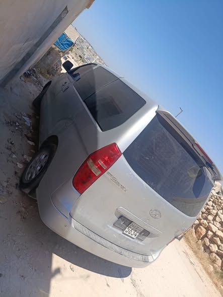 هيونداي اتش 1 2009 - صورة 4