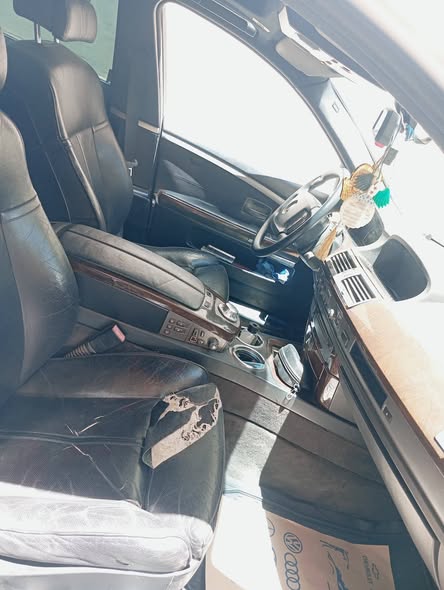 بي إم دبليو 730li 2004 - صورة 5
