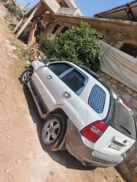 كيا سبورتاج 2005 - صورة 2