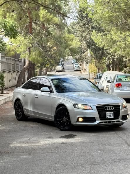 اودي A4 2011 - صورة 1