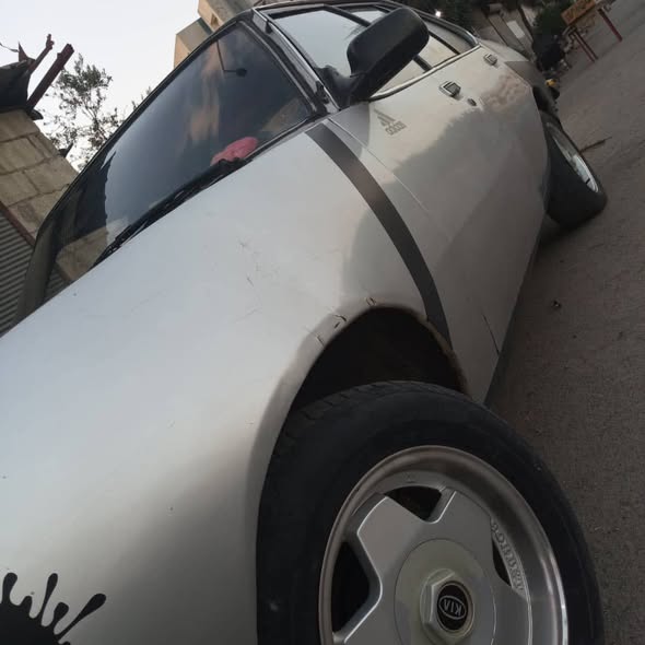 اوبل ريكورد 1975 - صورة 2