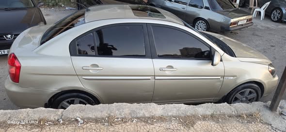 هيونداي فيرنا 2008 - صورة 3