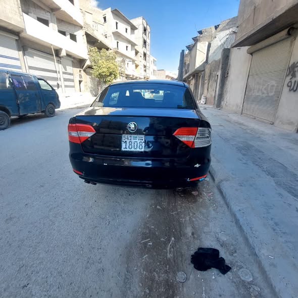 سكودا سوبيرب 2015 - صورة 2