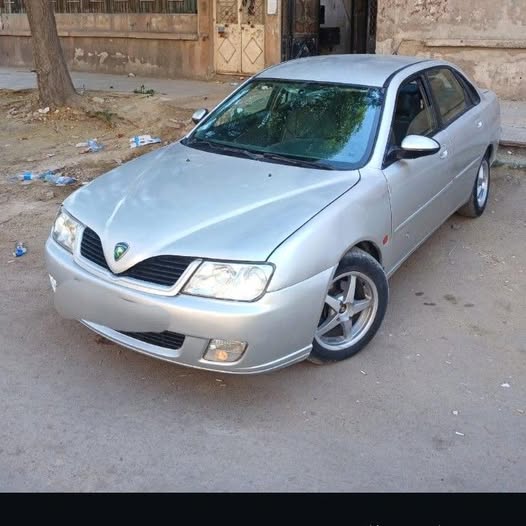 بروتون واجا 2004