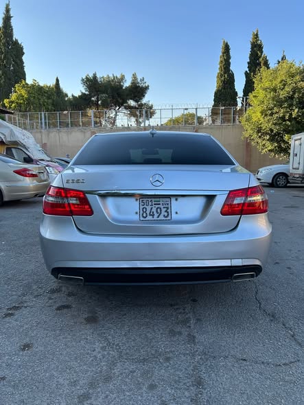 مرسيدس E350 2011 - صورة 4