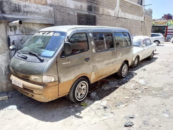 كيا بريغو 2001 - صورة 4