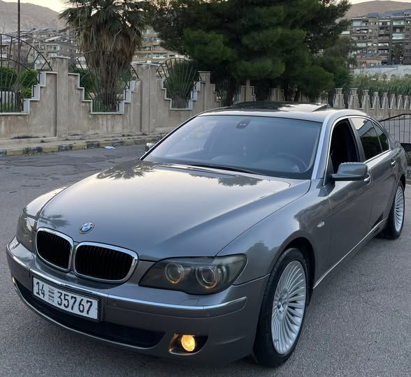 بي إم دبليو 750 2007 - صورة 1