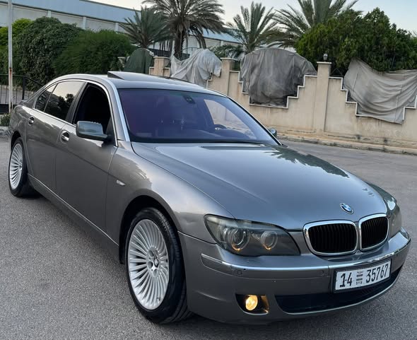 بي إم دبليو 750 2007 - صورة 2