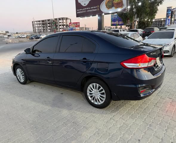سوزوكي سياز 2023 - صورة 2