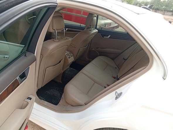 مرسيدس C250 2014 - صورة 2