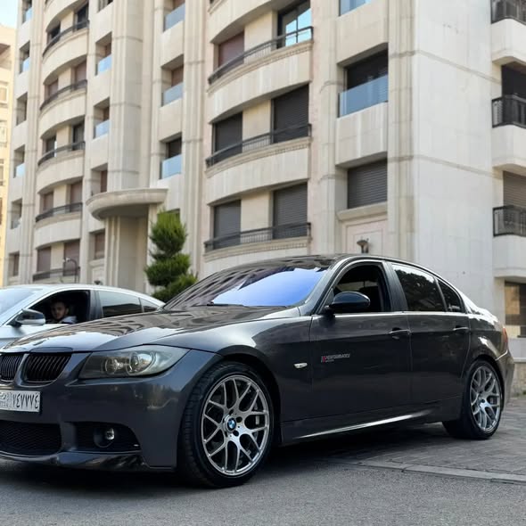 بي إم دبليو M3 2009 - صورة 1