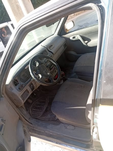 سكودا فينيسية 2001 - صورة 2