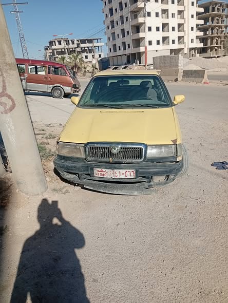 سكودا فينيسية 2001 - صورة 4