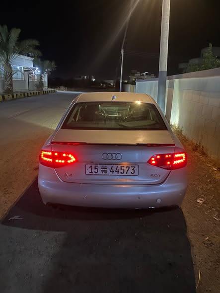 اودي A4 2010 - صورة 2