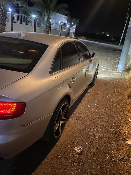 اودي A4 2010 - صورة 3