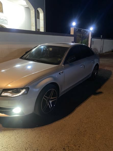 اودي A4 2010 - صورة 4