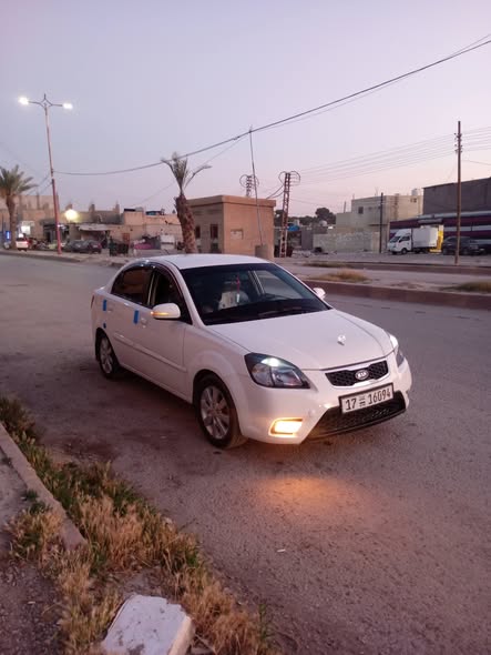 كيا ريو 2010 - صورة 3