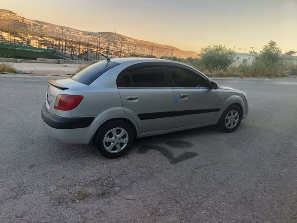 كيا ريو 2005 - صورة 2