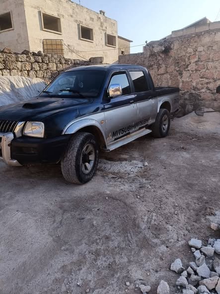 ميتسوبيشي L200 2005 - صورة 2