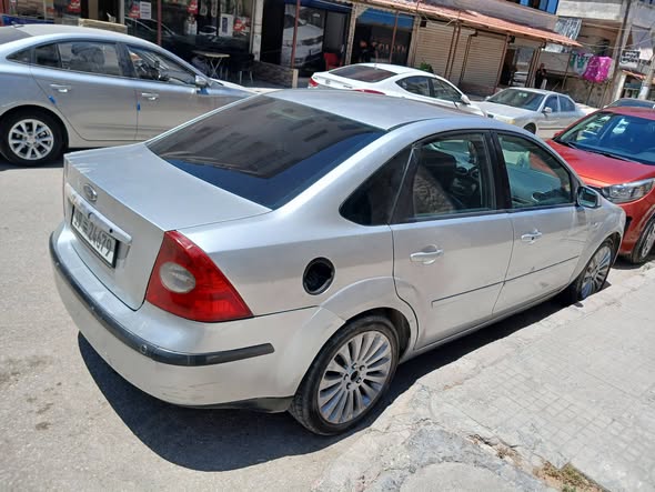 فورد فوكس 2008 - صورة 5