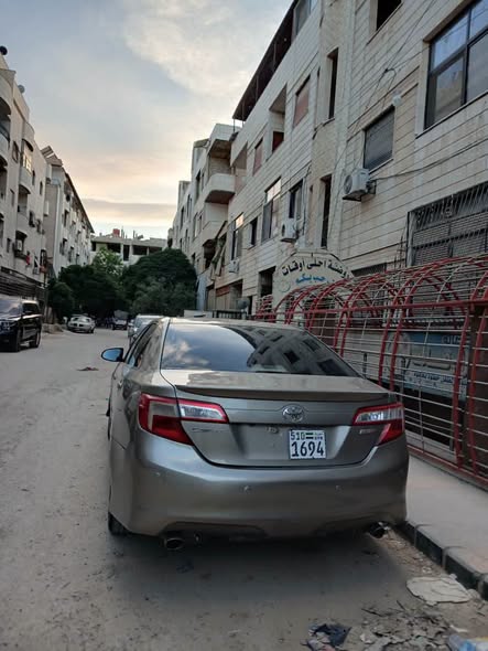 تويوتا كامري 2012 - صورة 2