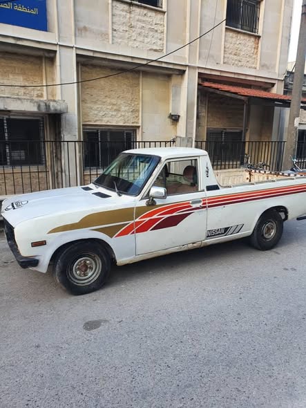 نيسان ١٢٠٠ 1994 - صورة 4