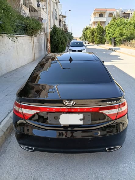 هيونداي آزيرا 2014 - صورة 5
