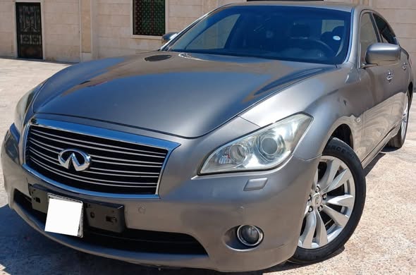 انفنتي M37 2012 - صورة 4