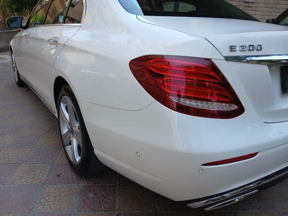 مرسيدس E200 2018 - صورة 2