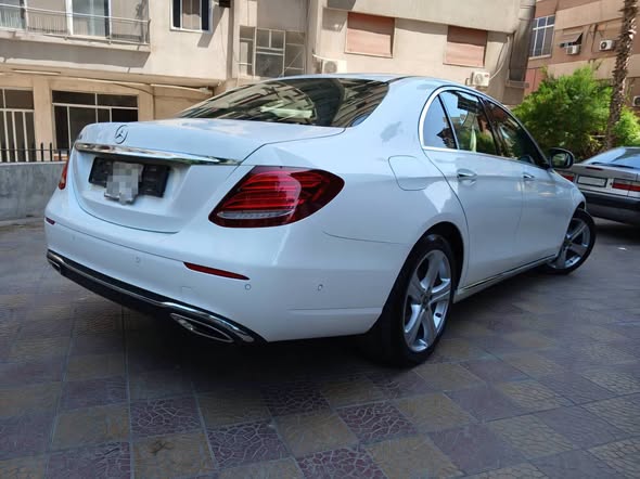 مرسيدس E200 2018 - صورة 5