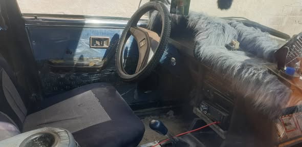 ميتسوبيشي لانسر 1983 - صورة 3