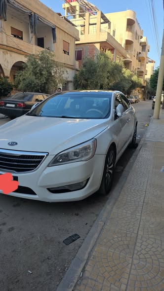 كيا كادينزا 2012 - صورة 2