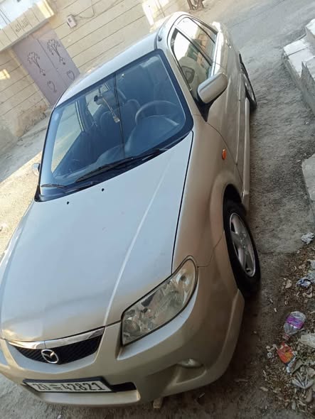 مازدا 323 2001 - صورة 3