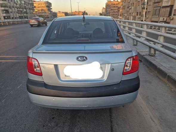 كيا ريو 2009 - صورة 2