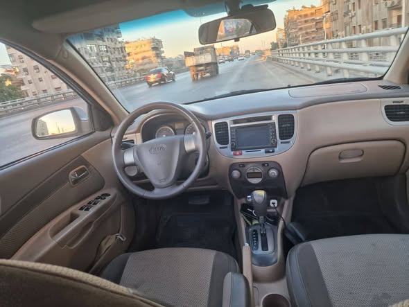 كيا ريو 2009 - صورة 3