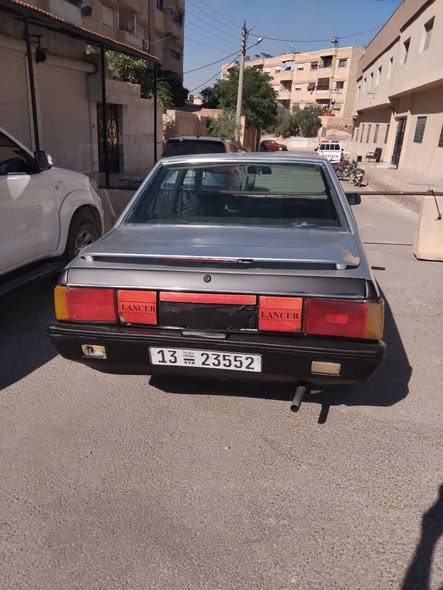 ميتسوبيشي لانسر 1983 - صورة 2