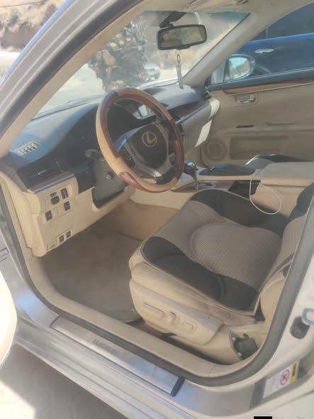 لكزس ES250 2014 - صورة 4