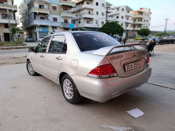 ميتسوبيشي لانسر 2007 - صورة 4