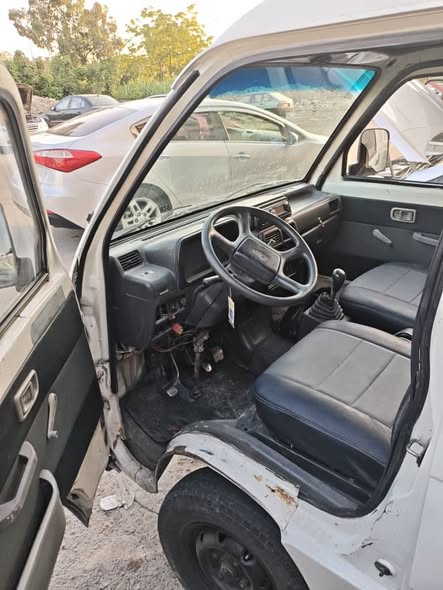 كيا تاونير 2002 - صورة 4