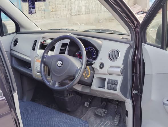 سوزوكي واجن آر 2011 - صورة 2