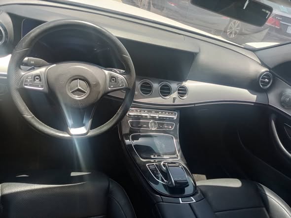 مرسيدس E300 2018 - صورة 5