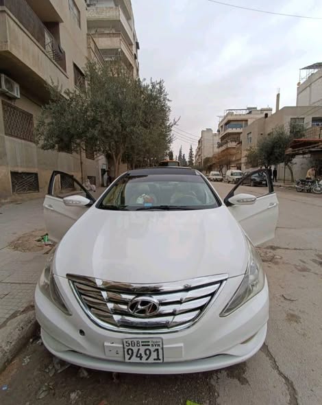هيونداي سوناتا 2011 - صورة 1
