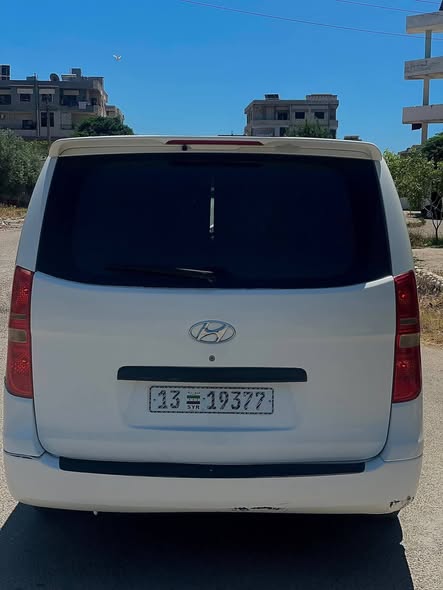 هيونداي H1 2011 - صورة 2